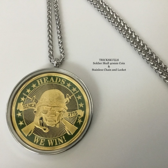 Soldier Skull Enamel Coin in Stainless Locket & 45 - 60cm Wheat Link Chain - Picture 11 of 11